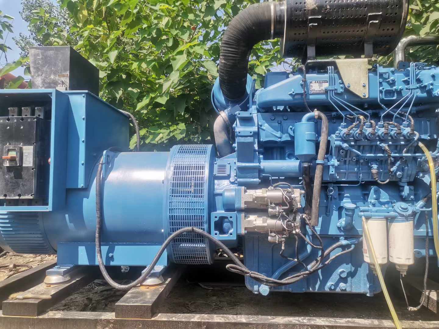 茅箭详细说明降低 800kW 柴油发电机输出电流波动的方法