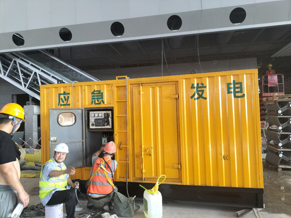 茅箭怎样判断空气滤清器是否需要更换？